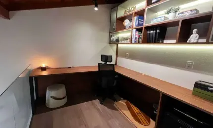 Apartamento mobiliado com  2 dormitórios sendo 1 suíte e 1 vaga no Bairro Campo Duna em Garopaba/SC