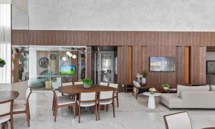 Apartamento mobiliado com 3 suítes, 3 vagas de garagem no Pioneiros em Balneário Camboriú