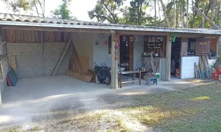 Sítio bem arborizado em São Pedro de Alcântara - SC