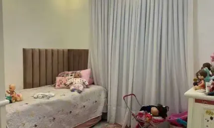 Casa mobiliada com 2 suítes e 2 vagas de garagem na barra em balneário camboriú
