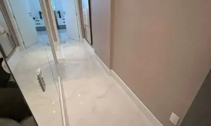 Apartamento mobiliado com 4 dormitórios e 3 vagas de garagem em balneário camboriú/sc