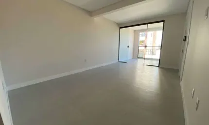 Apartamento com 2 dormitórios sendo 1 suíte e 1 vaga de garagem - são francisco de assis camboriu
