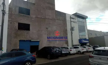 #  Alugo Prédio Cohab 1.000 m², pertinho do Dalplaza Center.