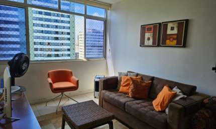 Apartamento com 3 quartos para alugar na Praça Igaratinga, 106, Pituba, Salvador