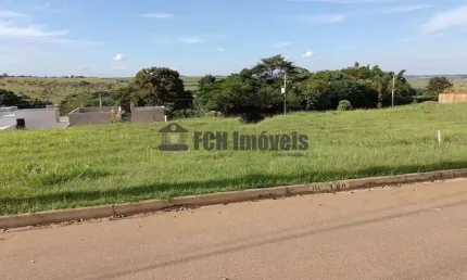 Terreno em condomínio fechado à venda no Jardim Flamboyant, Boituva 