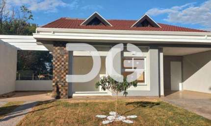 Casa à venda em Paulínia, Betel, com 4 quartos, com 239 m², Villa Franca