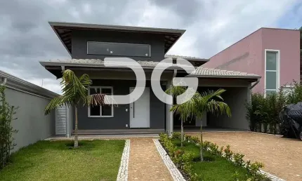 Casa à venda em Valinhos, Lenheiro, com 3 suítes, com 223.73 m², Village Santa Clara