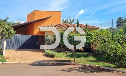 Casa para alugar em Paulínia, Betel, com 3 suítes, com 208 m², Villa Franca