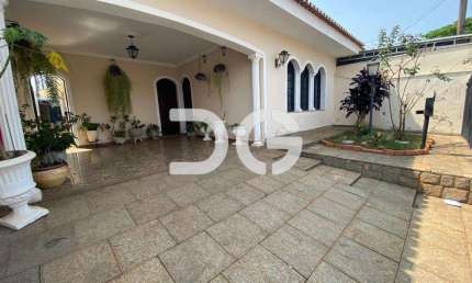 Casa à venda em Campinas, Parque Taquaral, com 3 quartos, com 195 m²