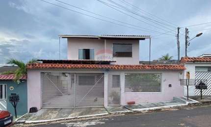 Casa no conjunto Rio Maracanã - Sobrado, 3 quartos, 1 suíte, piscina