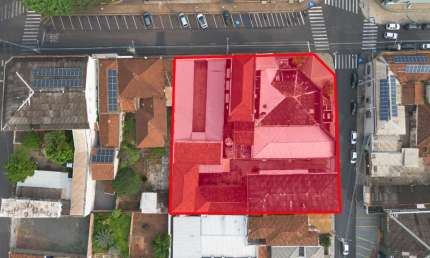 Prédio à venda na Praça Barão do Rio Branco, 09, Centro, Bebedouro