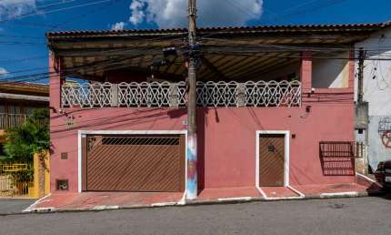 Casa com 3 quartos à venda na Rua Francisco Mariano, 85, Laranjeiras, Caieiras