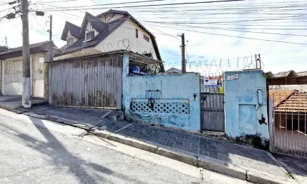 Casa tipo para venda em Vila Palmeiras com 3 quartos, 179m²