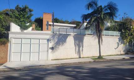 Casa tipo para venda em Parque dos Príncipes com 3 quartos, sendo 3 suítes, 327m²