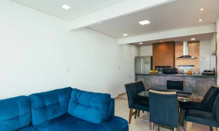Casa de vila para venda em Jardim Pacaembu com 4 quartos, sendo 2 suítes, 373m²