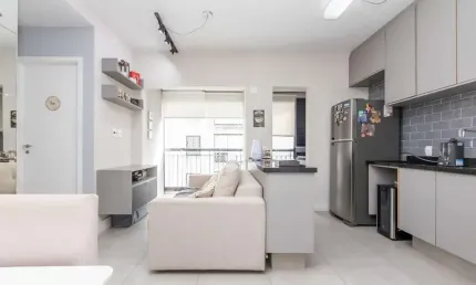 Apartamento tipo para venda em Saúde com 2 quartos, sendo 1 suíte, 50m²