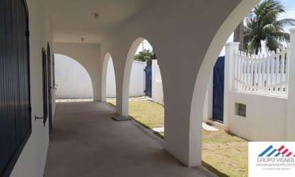 Casa para Venda em Saquarema, Centro, 3 dormitórios, 1 banheiro, 3 vagas