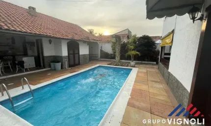 Casa para Venda em Saquarema, Boqueirão, 5 dormitórios, 3 suítes, 6 banheiros, 2 vagas