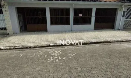 Casa com 3 dormitórios à venda por r$ 680.000,00 - vila guilhermina - praia grande/sp