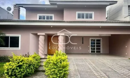 EXCELENTE CASA DE ALTO PADRÃO EM CONDOMÍNIO FECHADO