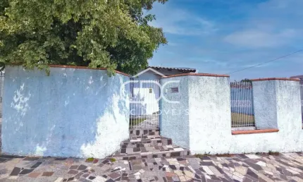 Casa com 4 quartos à venda na Rua Horácio Vilela Guimarães, 165, Jardim Carvalho, Ponta Grossa