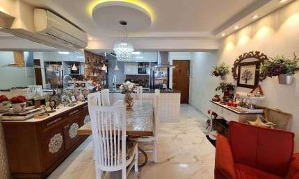 Apartamento de 3 Dormitórios FRENTE MAR à Venda em Boqueirão, Praia Grande - SP