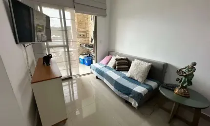Apartamento 2 Dormitórios sendo 1 Suíte á Venda no Boqueirão - Praia Grande!