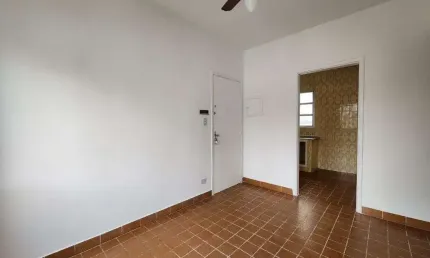 Apartamento de 45m² com 2 dormitórios e sacada – compacto e funcional!