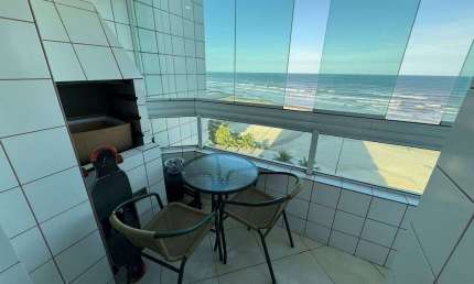 Apartamento de 2 Dormitórios com 75m² no Caiçara em Praia Grande - SP