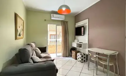 Apartamento de 1 Dormitório com Sacada no Canto do Forte - Praia Grande