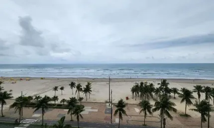 Apartamento de 3 dormitórios com 1 suite na ocian - praia grande - sp