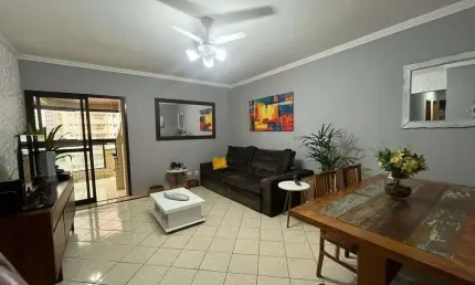 Apartamento de  3 dormitórios 1 suíte no bairro da Avaição em Praia Grande