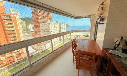 Apartamento no Canto do forte com 2 suítes e 2 vagas de garagem