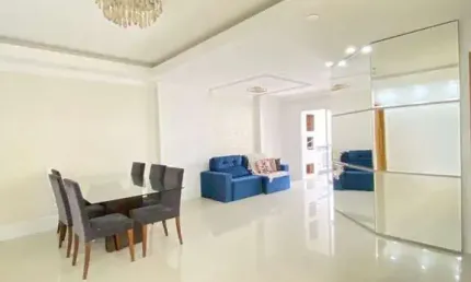 Apartamento à Venda com 4 quartos, 2 suítes + lavabo, 2 vagas em 233m².