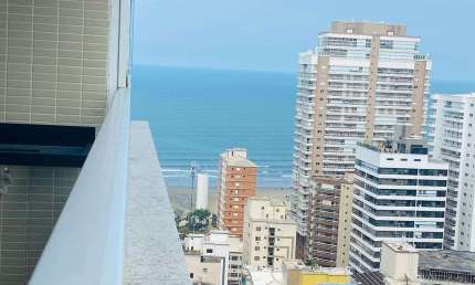 Apartamento ALTO PADRÃO 03 dormitórios sendo 01 suíte no Canto do Forte.