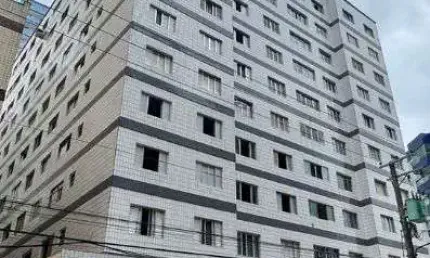 OPORTUNIDADE 02 dormitórios REFORMADO em Praia Grande – Bairro Ocian!