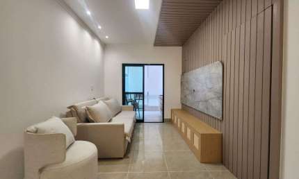 Amplo Apartamento de 98m² com 2 Dormitórios (1 Suíte)