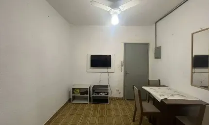 Kitnet em condomínio à Venda em Boqueirão, Praia Grande - SP