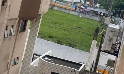 Kitnet dividida de 38m² | 1 vaga de garagem | funcional e bem localizada