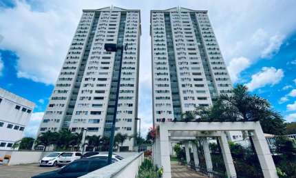 Apartamento 2/4 com Suíte, Varanda Gourmet e Vista Livre na Paralela