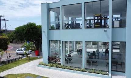 Aluguel em Buraquinho – R$ 6.300 (com taxas inclusas)