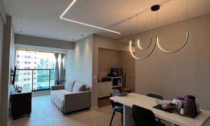 Aluguel de Apartamento 3/4 (Revertido para 2/4 com Closet e Escritório)  Mobiliado ou Sem Mobília