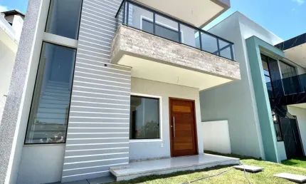 Casa à Venda em Condomínio Fechado – 4 Quartos, 3 Suítes – Lauro de Freitas (BA)