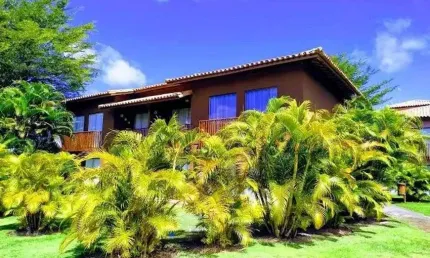 APARTAMENTO EM VILAGE - 2 QUARTOS SENDO 1 SUÍTE - NASCENTE TOTAL - PORTEIRA FECHADA - ITACIMIRIM