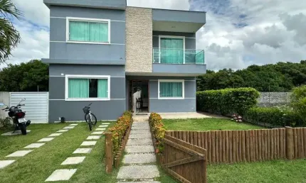 Casa luxuosa - 5 quartos sendo 3 suítes - nascente - abrantes