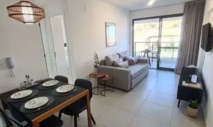 APARTAMENTO - QUARTO E SALA - VISTA MAR - PORTEIRA FECHADA - BARRA