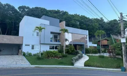 Casa em condomínio fechado com 4 quartos à venda na Rua das Azaléias, 1, Alphaville II, Salvador