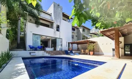 Casa em condomínio fechado com 4 quartos à venda na Rua Professor Basílio Catalá Castro, 1, Candeal, Salvador