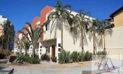 SOBRADO COM 03 DORMITÓRIOS - VILLAGIO ITAPETY - VILA OLIVEIRA