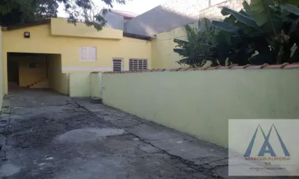 Casa com 3 dormitórios, sendo uma suíte - vila brasileira